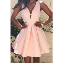 Load image into Gallery viewer, 2018 Gloednieuwe Sexy Vrouwen Casual Verstoorde Jurk Party Elegante Jurken Diepe V-hals Effen Mini Zonnejurk
