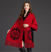 Load image into Gallery viewer, Plus size Gratis verzending 2018 herfst en winter mode nieuwe vrouwen geruite streep dubbelzijdige wol omzoomde sjaal lange vest