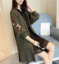 Load image into Gallery viewer, Floral Long Cardigan 2018 Autumn Winter Fashion Long Womens Knitted Female Sweater Large Coat High Quality Cardigan Sweater